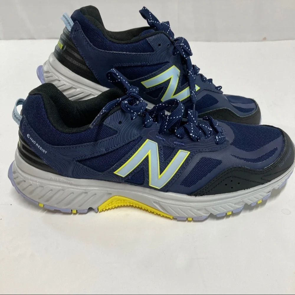 New Balance Womens 9.5 510v4 All Terrain Shoes